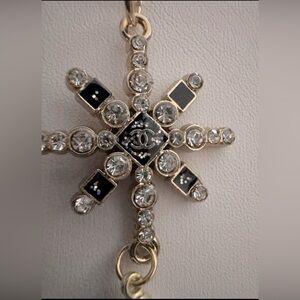 Vintage Lux Rhinestone & Pearl Zipper Pull